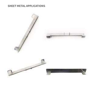Montagehalterung für die Kontrollplatine in gebogenem Metallgehäuse